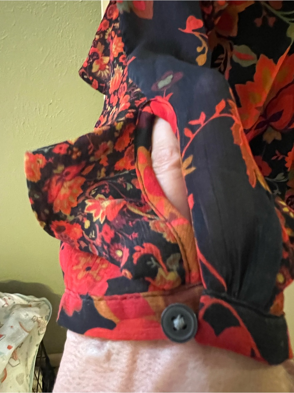 Loft Floral Ruffled Blouse M Multi-color Boho Whimsigoth Dark Romantic Whimsical - Picture 3 of 9